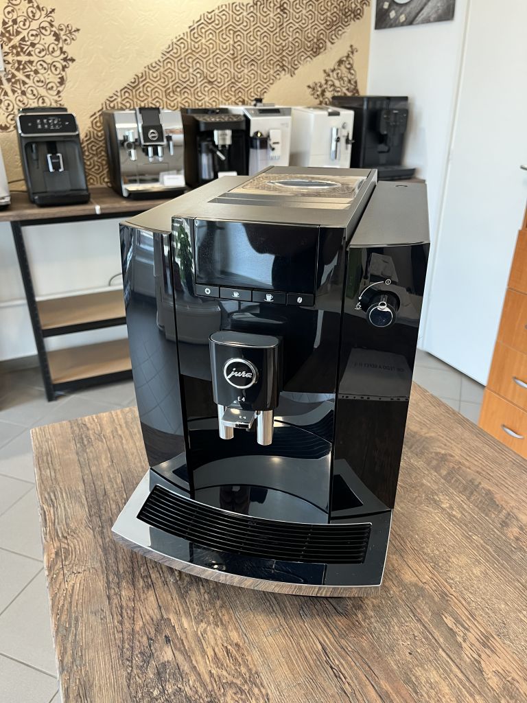 Jura E4